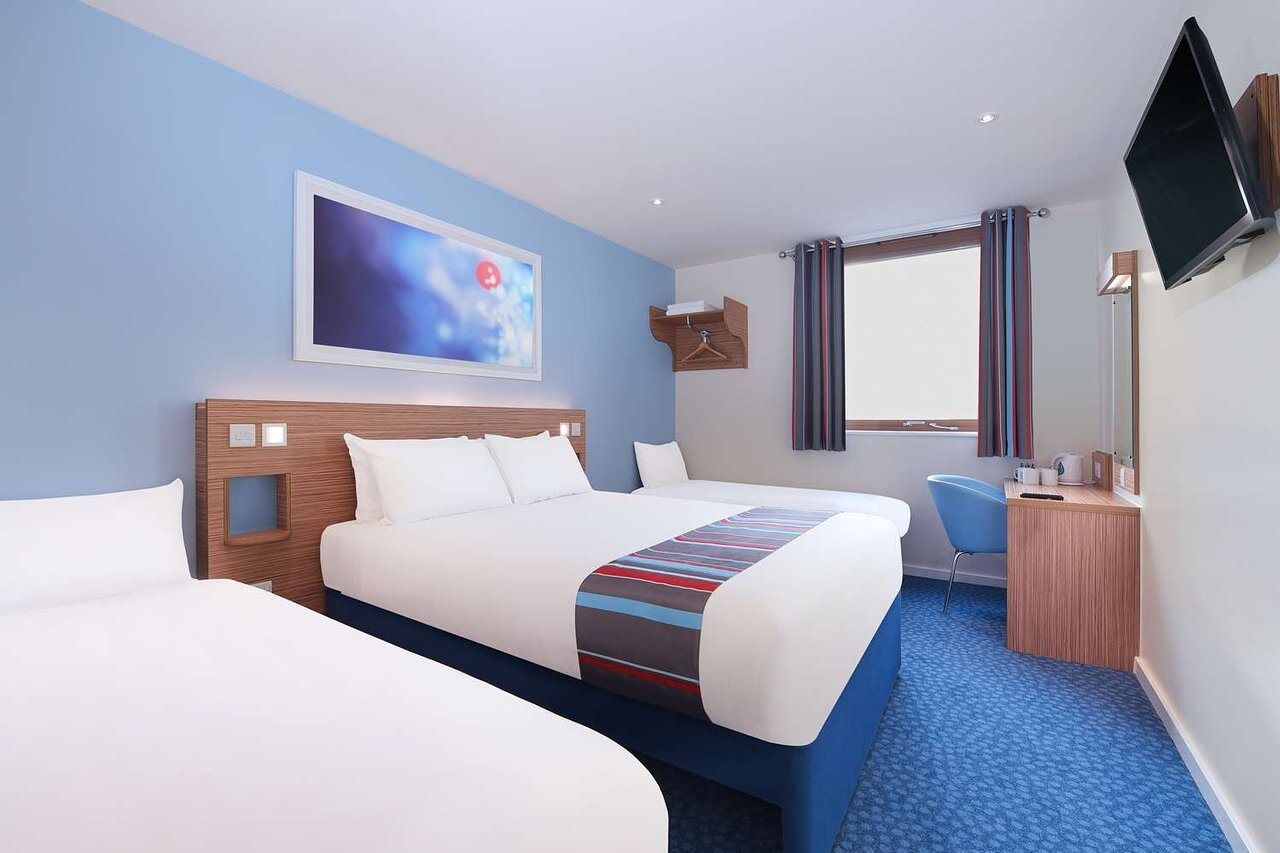 Travelodge Bracknell Exterior photo